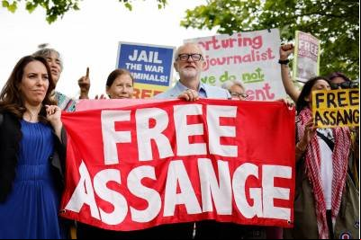 Extradição de Assange: em jogo, a liberdade de imprensa no mundo