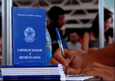  Caged: Brasil cria 155,2 mil empregos com carteira assinada em maio
