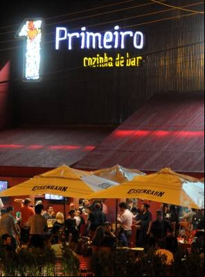Música e comidas típicas à vontade fazem parte o Arraiá Open Roça