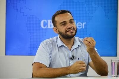 Deputado distrital Fábio Felix fala sobre os direitos das mulheres 